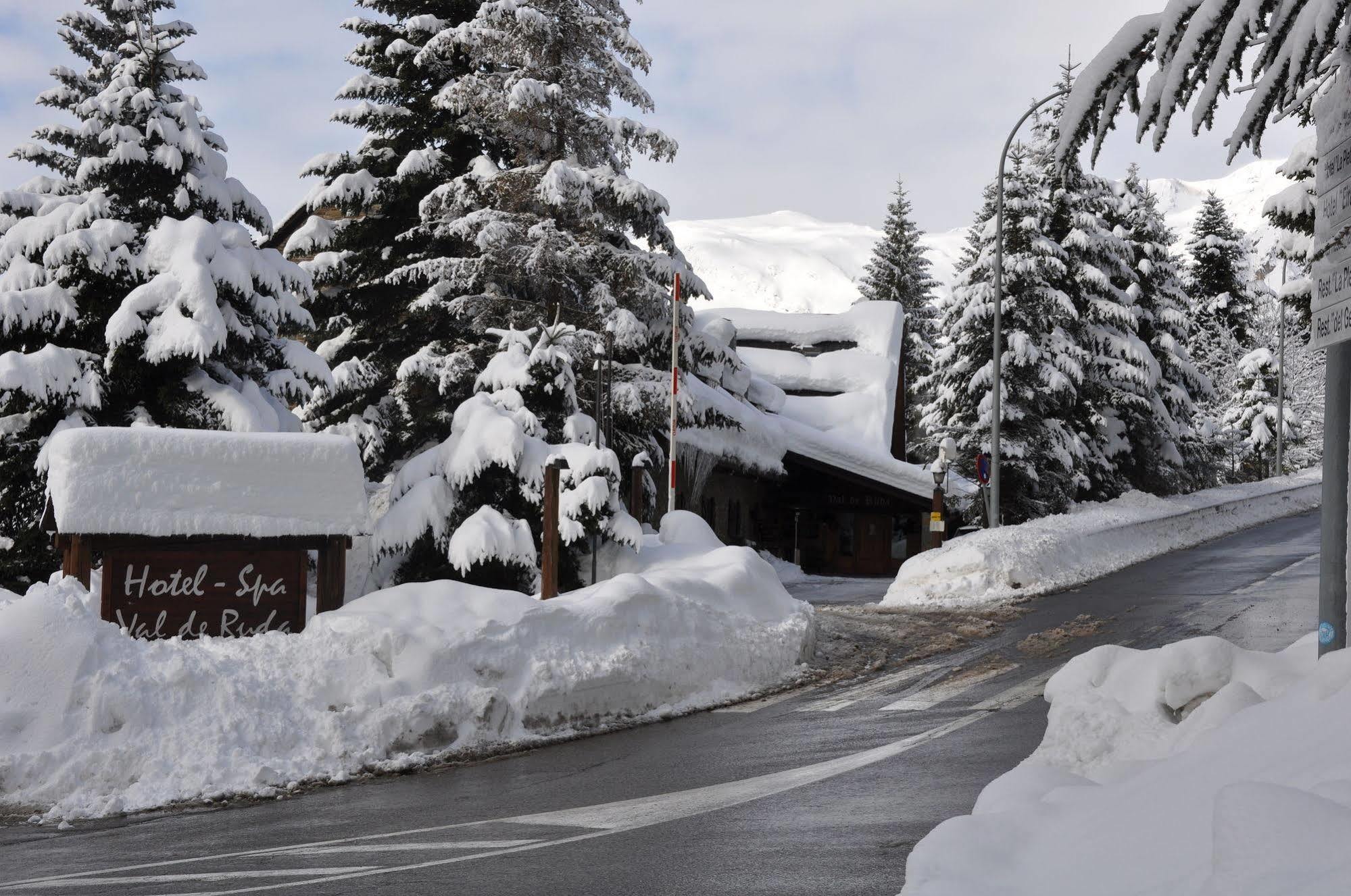 Hotel Val De Ruda Baqueira Beret Exterior foto