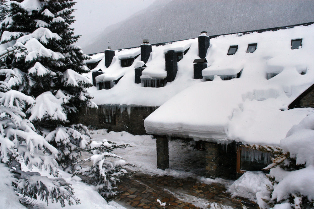 Hotel Val De Ruda Baqueira Beret Exterior foto